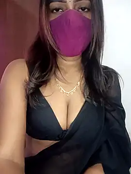 Snapshot of Tamil_kavinila chatting on February 27, 2026, 10:59 am Tamil kavinila online show from February 27, 2026, 10:59 am