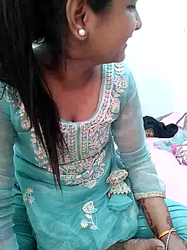 Snapshot of Kavya_Rathore chatting on September 22, 2025, 4:51 am Kavya Rathore online show from September 22, 2025, 4:51 am