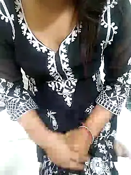 Snapshot of Kavya_Rathore chatting on October 28, 2025, 5:50 am Kavya Rathore online show from October 28, 2025, 5:50 am