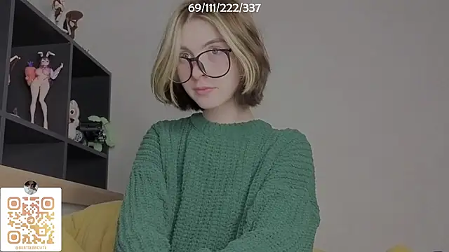 Snapshot of bertamimi chatting on September 26, 2025, 6:37 pm bertamimi online show from September 26, 2025, 6:37 pm