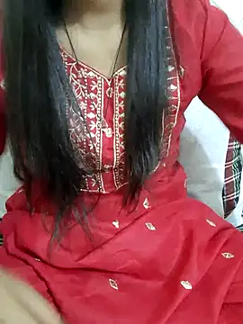 Snapshot of Naira-Tripathi chatting on October 27, 2025, 5:41 am Naira-Tripathi online show from October 27, 2025, 5:41 am