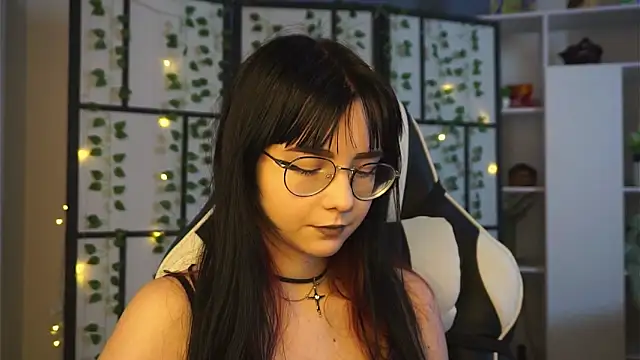 Snapshot of BereniceBattersby chatting on September 28, 2025, 8:38 pm BereniceBattersby online show from September 28, 2025, 8:38 pm