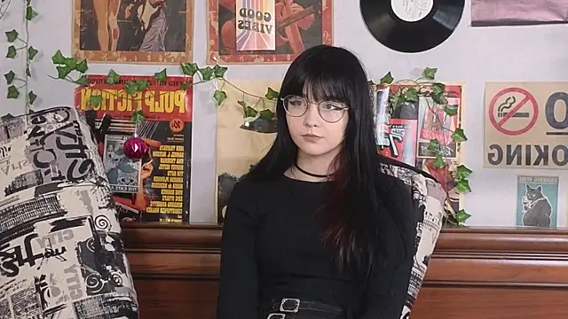 Snapshot of BereniceBattersby chatting on October 26, 2025, 8:53 pm BereniceBattersby online show from October 26, 2025, 8:53 pm