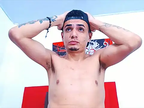 Snapshot of pitersonntt chatting on October 19, 2025, 5:10 am pitersonntt online show from October 19, 2025, 5:10 am