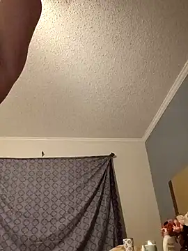 Snapshot of sarahkat86 chatting on September 27, 2025, 2:28 am sarahkat86 online show from September 27, 2025, 2:28 am