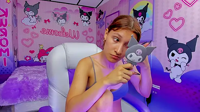 Snapshot of michell__petit_ chatting on September 18, 2025, 11:46 am michell petit online show from September 18, 2025, 11:46 am