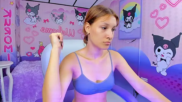 Snapshot of michell__petit_ chatting on September 23, 2025, 12:23 pm michell petit online show from September 23, 2025, 12:23 pm