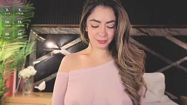 Snapshot of CristalHeart_ chatting on October 2, 2025, 12:08 pm CristalHeart online show from October 2, 2025, 12:08 pm