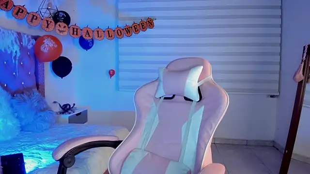 Snapshot of Jade_rey_ chatting on October 30, 2025, 2:54 am Jade rey  online show from October 30, 2025, 2:54 am