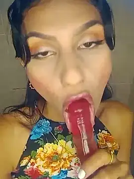 Snapshot of Zohara_Lpe22 chatting on September 20, 2025, 7:13 am Zohara Lpe22 online show from September 20, 2025, 7:13 am