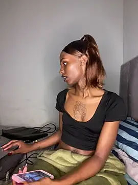 Trans fairy online show from April 11, 2026, 9:29 pm