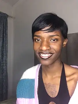 Trans fairy online show from October 1, 2025, 8:35 pm