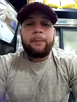 Catire10  online show from September 20, 2025, 1:38 pm