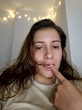 aytanna torrez online show from January 7, 2026, 7:02 am