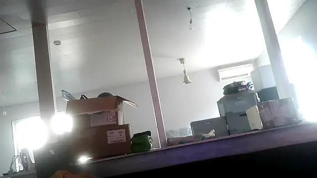 Bikerhot883hd online show from September 28, 2025, 3:19 pm