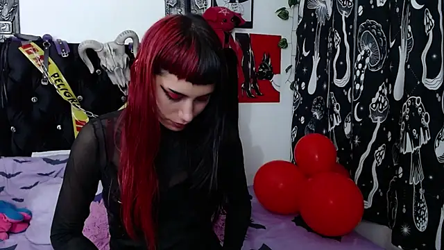 Snapshot of mayaREDdoll chatting on February 15, 2026, 10:03 am mayaREDdoll online show from February 15, 2026, 10:03 am