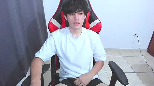 Snapshot of eren_188 chatting on October 15, 2025, 1:59 am eren 188 online show from October 15, 2025, 1:59 am