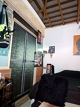 Snapshot of Katya_Bridge2 chatting on October 8, 2025, 9:15 pm Katya Bridge2 online show from October 8, 2025, 9:15 pm