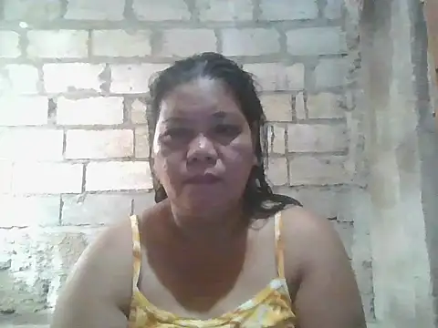 Snapshot of xxbernxxx chatting on October 27, 2025, 11:49 pm xxbernxxx online show from October 27, 2025, 11:49 pm
