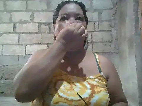 Snapshot of xxbernxxx chatting on September 24, 2025, 1:57 am xxbernxxx online show from September 24, 2025, 1:57 am