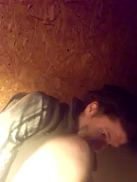 Salon1986 online show from October 28, 2025, 10:41 pm