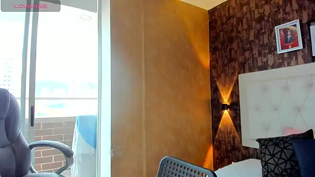 Snapshot of sweet__vanessa1 chatting on February 27, 2026, 9:58 pm sweet vanessa1 online show from February 27, 2026, 9:58 pm