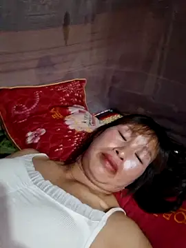 ngocngoc cute online show from May 16, 2026, 12:26 pm
