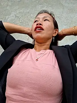 Snapshot of ngocngoc_cute chatting on September 23, 2025, 1:45 am ngocngoc cute online show from September 23, 2025, 1:45 am