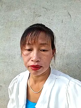 Snapshot of ngocngoc_cute chatting on October 2, 2025, 12:14 am ngocngoc cute online show from October 2, 2025, 12:14 am