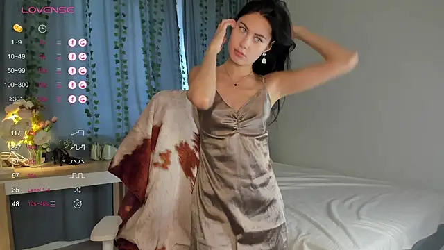 Vanellopes online show from October 7, 2025, 11:55 am