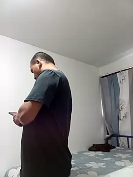 Snapshot of CWQ123 chatting on September 27, 2025, 1:23 am CWQ123 online show from September 27, 2025, 1:23 am