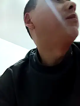 CWQ123 online show from November 26, 2025, 9:37 pm