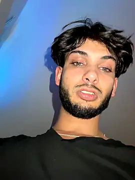 Snapshot of Gipsyboysteve chatting on October 9, 2025, 1:39 am Gipsyboysteve online show from October 9, 2025, 1:39 am