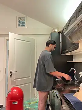 Snapshot of Gipsyboysteve chatting on October 18, 2025, 4:58 am Gipsyboysteve online show from October 18, 2025, 4:58 am