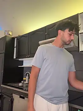 Snapshot of Gipsyboysteve chatting on February 15, 2026, 8:46 am Gipsyboysteve online show from February 15, 2026, 8:46 am