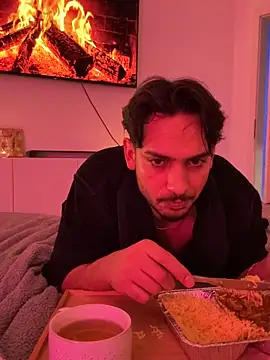 Gipsyboysteve online show from December 21, 2025, 7:37 pm