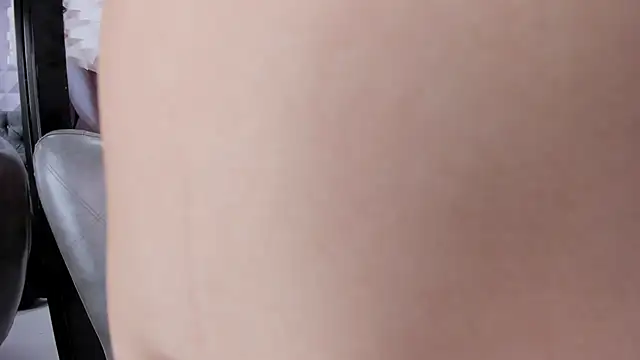 miss   salome online show from October 29, 2025, 11:09 am