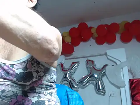 Snapshot of maggi_hotsson chatting on September 26, 2025, 7:54 pm maggi hotsson online show from September 26, 2025, 7:54 pm