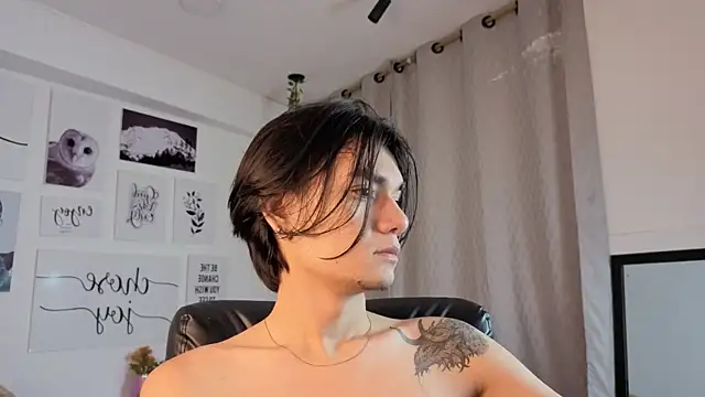 davoxer online show from December 4, 2025, 4:11 am