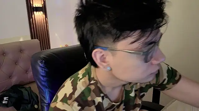 davoxer online show from April 9, 2026, 3:30 am