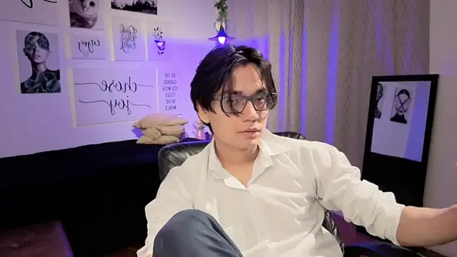 davoxer online show from March 8, 2026, 3:43 am