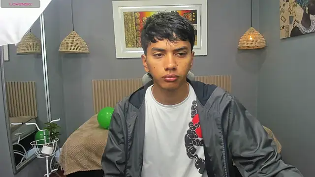 Snapshot of markbowie chatting on September 19, 2025, 11:47 am markbowie online show from September 19, 2025, 11:47 am