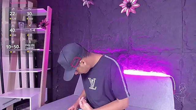 Snapshot of IsaacBlack_ chatting on October 2, 2025, 4:49 am IsaacBlack  online show from October 2, 2025, 4:49 am