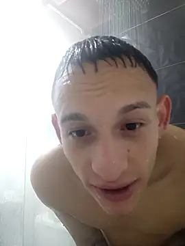 Snapshot of Masterblue_hot chatting on October 15, 2025, 2:14 pm Masterblue hot online show from October 15, 2025, 2:14 pm