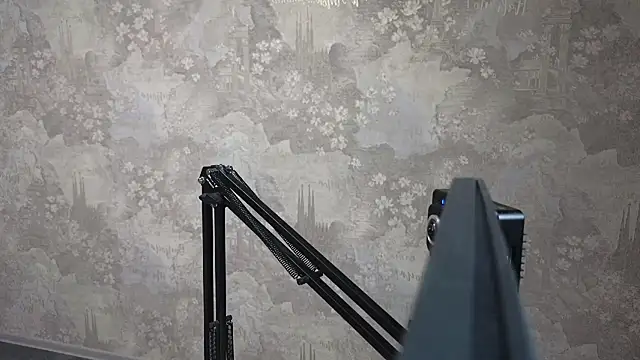 Anna Kenann online show from October 9, 2025, 8:59 am