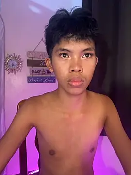 urcumjp online show from November 30, 2025, 4:08 pm