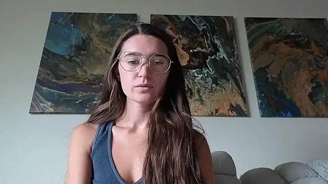 bambifarrina online show from August 1, 2026, 8:18 pm