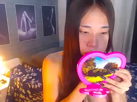 Snapshot of AsianDestroyer chatting on October 25, 2025, 6:23 am AsianDestroyer online show from October 25, 2025, 6:23 am