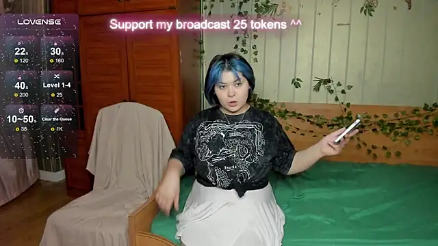 Alisa Monroe online show from October 11, 2025, 4:24 am