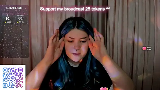 Alisa Monroe online show from October 4, 2025, 8:49 am